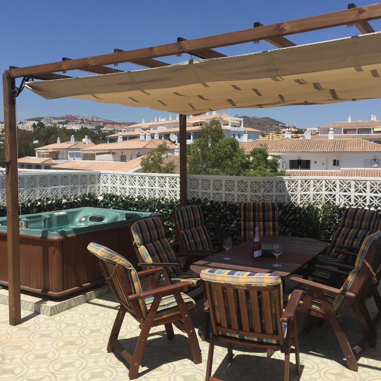 Ocean Point Apartment Sitio de Calahonda Exterior photo